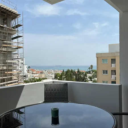Superb Seaview Flat, Prime Area Apartment Larnaca Exterior photo