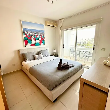 Superb Seaview Flat, Prime Area Apartment Larnaca Exterior photo